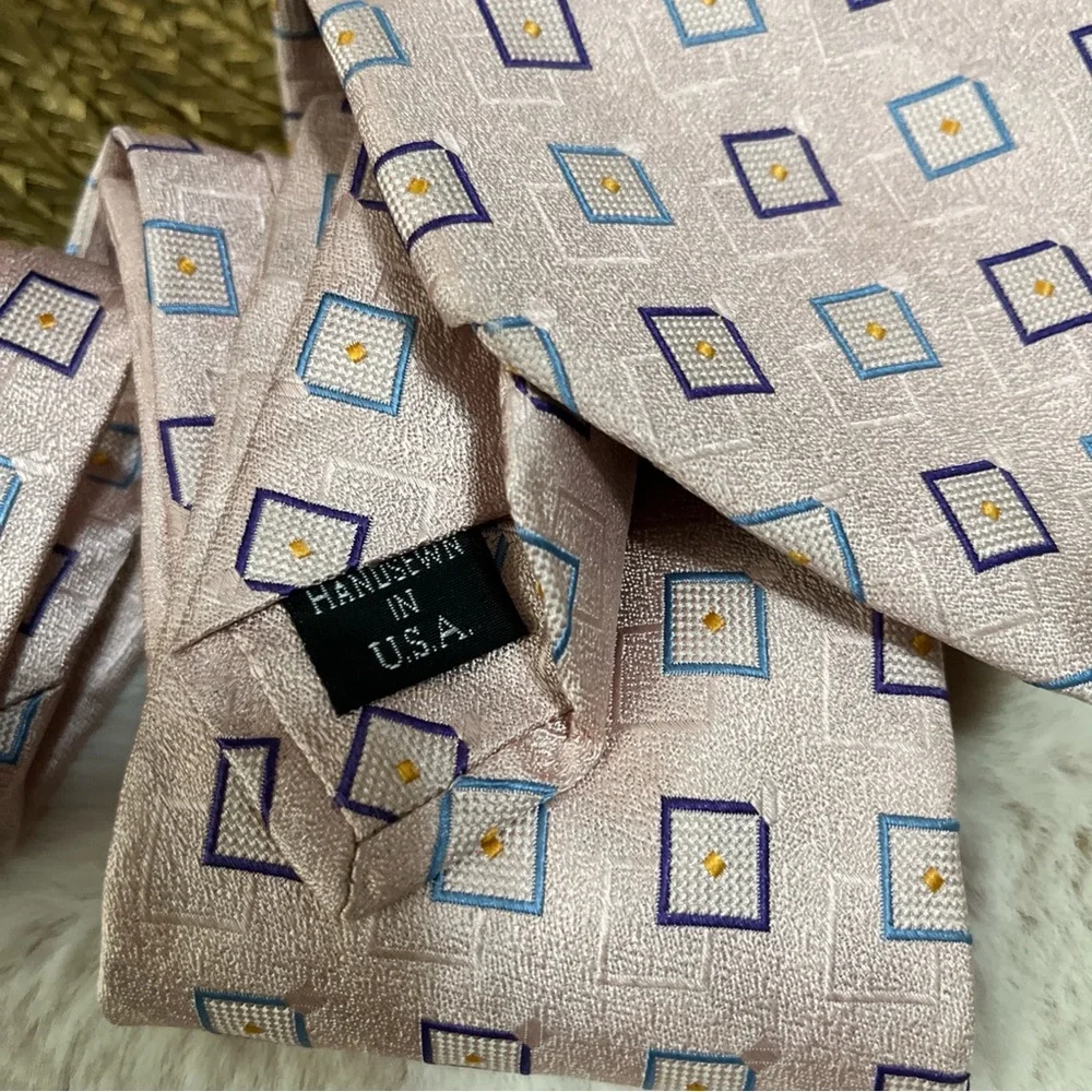 Jos. A. Bank‎ Pink Tie with Blue and Purple Squares